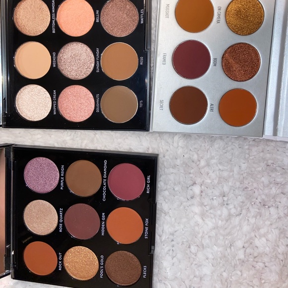 Morphe Eyeshadow Pallette Makeup Bundle! - Picture 3 of 3
